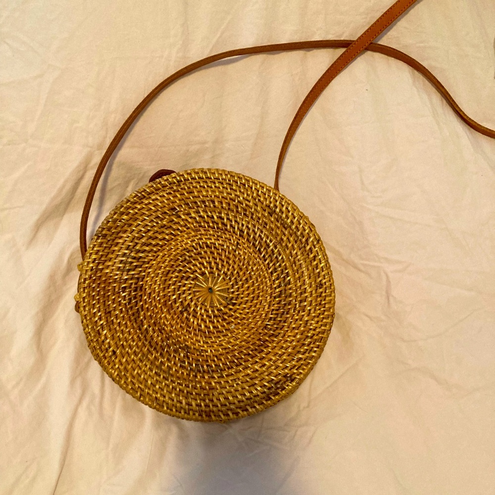 Straw purse